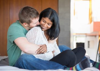 Form A Healthy Relationship With These 5 Tips!