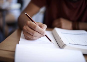 An Overview Regarding Basics Of Writing A Quality Essay!